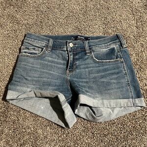 Hollister Low-Rise Classic Lightly Distressed Blue Shortie Shorts